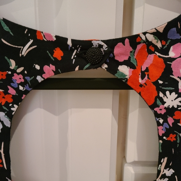 Vintage Floral Dress - Picture 4 of 8